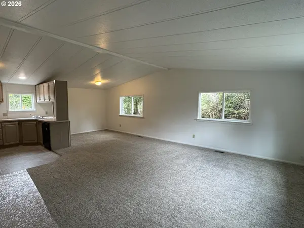 1714 COOSAH CT, Florence, OR 97439