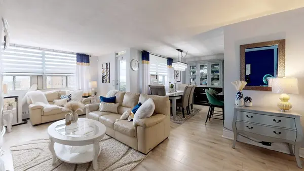 551 The West Mall N/A #1219, Toronto W08, ON M9C 1G7