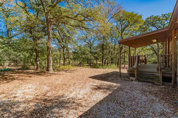 513 Mulberry Drive, Bartonville, TX 76226