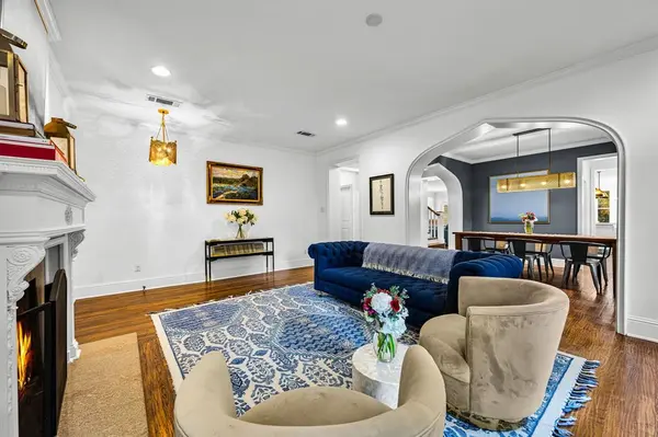 5338 Mercedes Avenue, Dallas, TX 75206