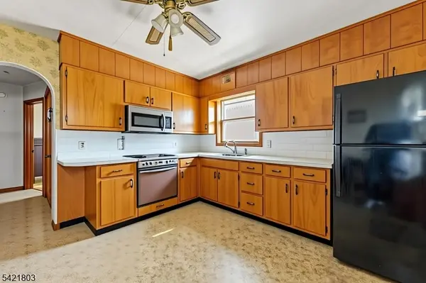 306 Huff Ave, Manville Boro, NJ 08835