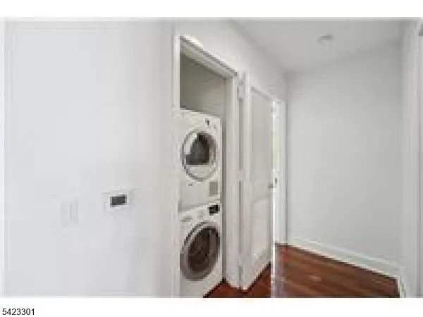 8100 River Rd #209, North Bergen Twp., NJ 07047