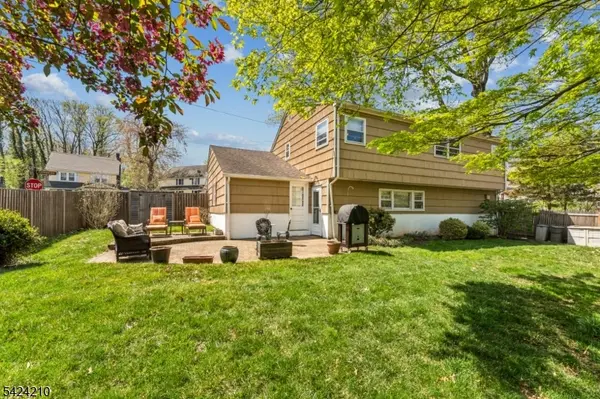 889 Fernwood Ave, Plainfield City, NJ 07062