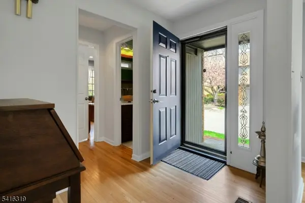 21 Shelley Pl, Morris Twp., NJ 07960