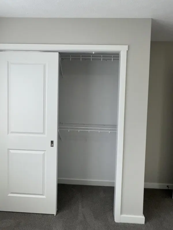 1974 Dowd ST, Muskegon City, MI 49441