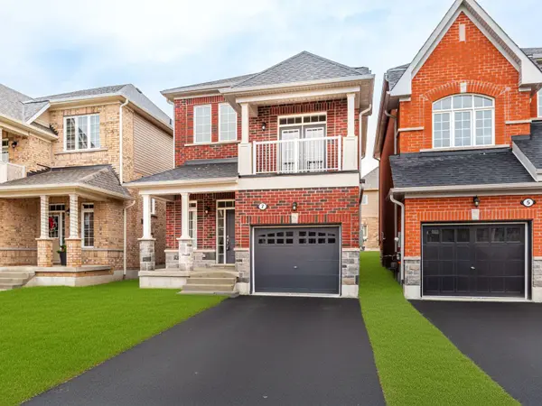 7 Wayne Allison DR, Georgina, ON L0E 1R0