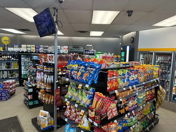 Address not disclosed, Burlington, ON L7P 0A6