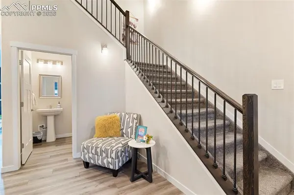 5690 Villa Lorenzo DR, Colorado Springs, CO 80919