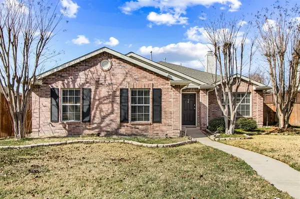2039 Diamond Ridge Drive, Carrollton, TX 75010
