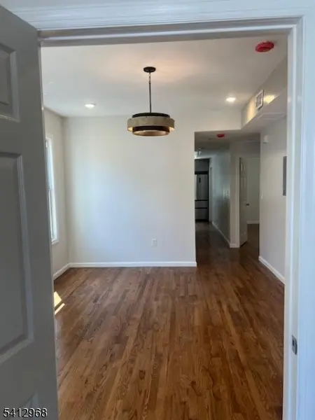 54 Beverly St, Newark City, NJ 07108