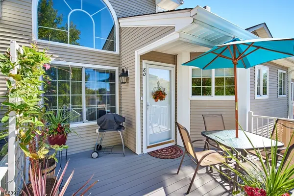 80 Ashley Ct, Bedminster Twp., NJ 07921