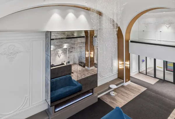 8 Cedarland DR #W118, Markham, ON L6G 0H4