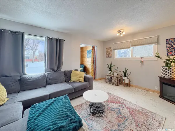 631 101st STREET, North Battleford, SK S9A 0Y7