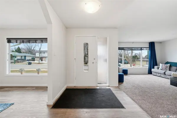 56 Welker CRESCENT, Saskatoon, SK S7H 3M4