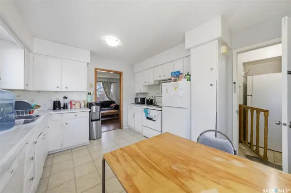 1051 109th STREET, North Battleford, SK S9A 2E3