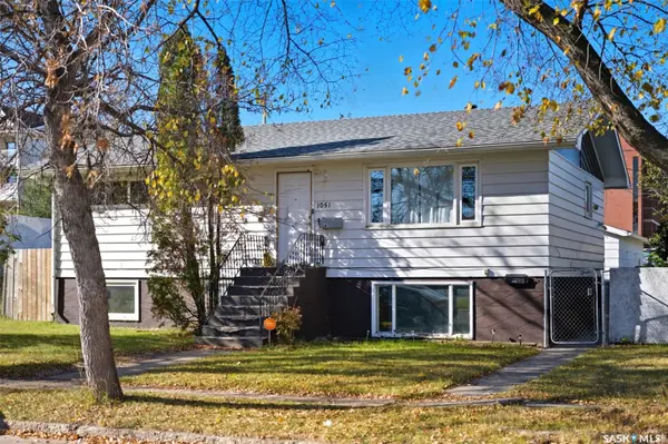 1051 109th STREET, North Battleford, SK S9A 2E3
