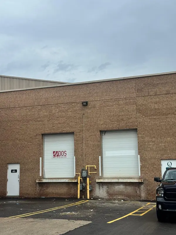 6660 Kennedy RD, Mississauga, ON L5T 2M9