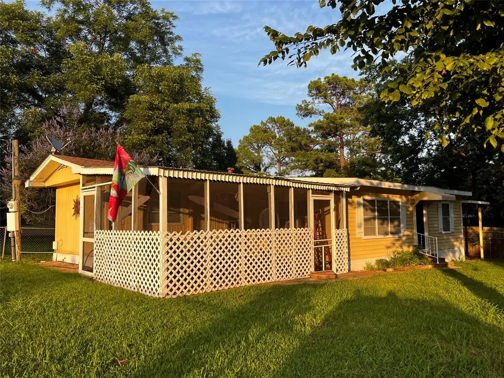 1036 Paradise Cove Road, Pottsboro, TX 75076