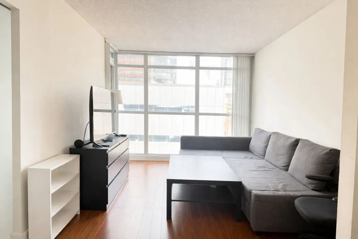 8 Telegram Mews #505, Toronto C01, ON M5V 3Z5