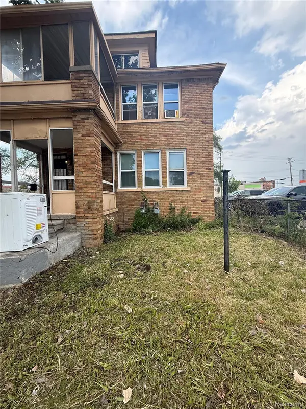 13526 La Salle Boulevard, Detroit, MI 48238