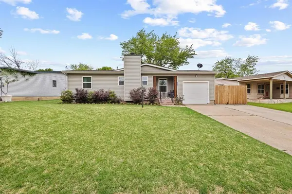 2550 Brandywine Drive, Farmers Branch, TX 75234