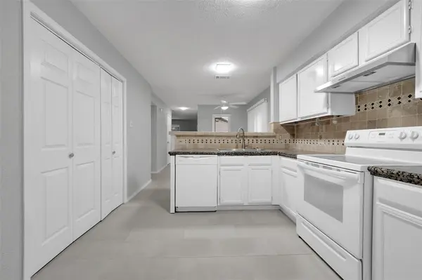 2111 E Belt Line #166 A, Richardson, TX 75081