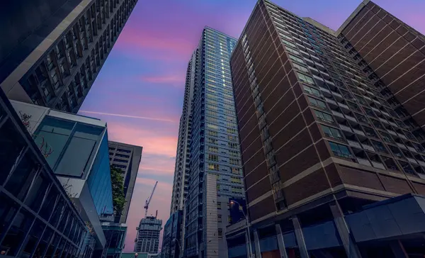 21 Balmuto ST #2001, Toronto C01, ON M4Y 1W4