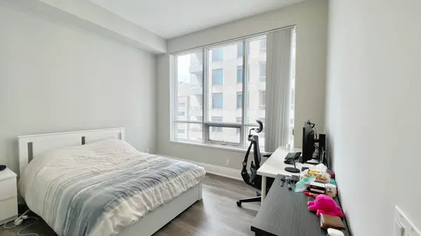 21 Balmuto ST #2001, Toronto C01, ON M4Y 1W4