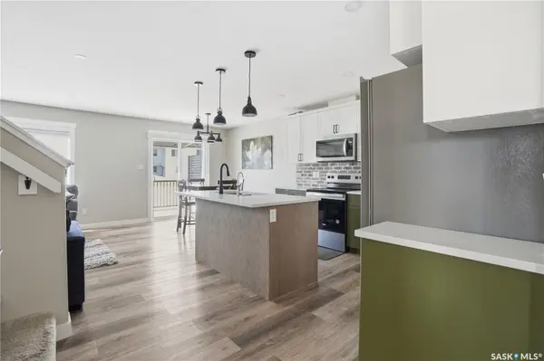 4600 Ferndale CRESCENT, Regina, SK S4V 3Y4