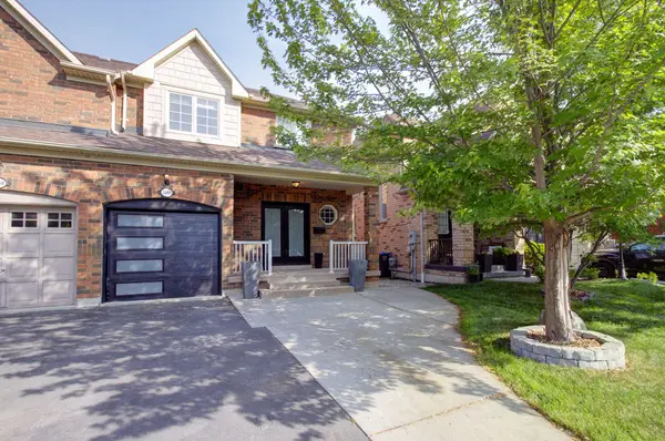 3260 Respond RD, Mississauga, ON L5M 7X4