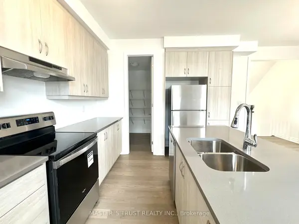 1415 William Halton Pkwy, Oakville, ON L6M 5N8