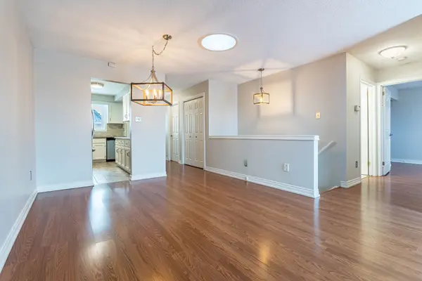 165 Main ST E #7, Grimsby, ON L3M 1P2