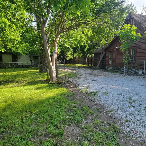 2630 Bobtown Road, Garland, TX 75043