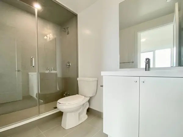 2545 Simcoe ST N #2006, Oshawa, ON L1H 7K4