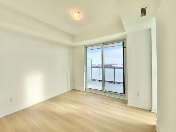 2545 Simcoe ST N #2006, Oshawa, ON L1H 7K4