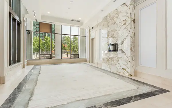 36 Elm DR W #1610, Mississauga, ON L5B 1L9