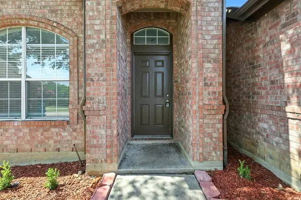 8149 Keechi Creek Court, Fort Worth, TX 76137