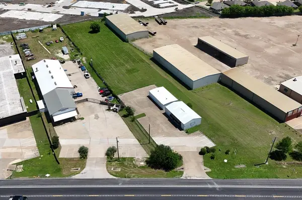 490 N State Highway 342, Red Oak, TX 75154