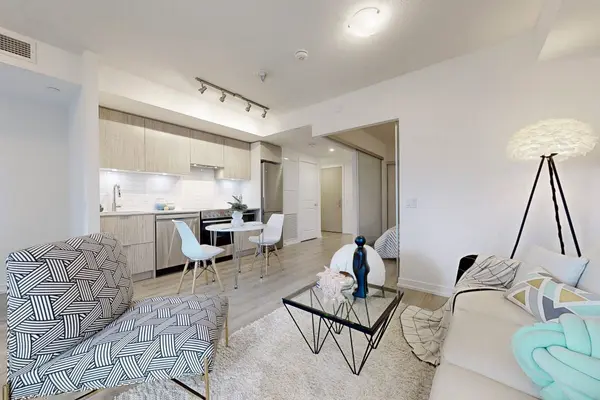 395 Bloor ST E #3201, Toronto C08, ON M4W 1H7