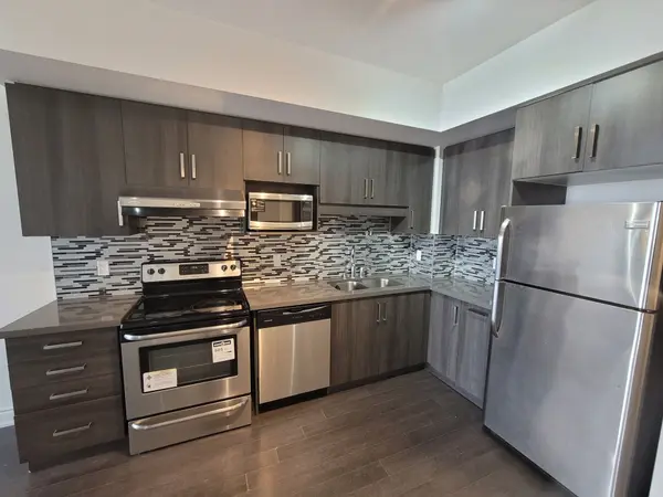 89 South Town Centre BLVD #1106, Markham, ON L6G 0E8