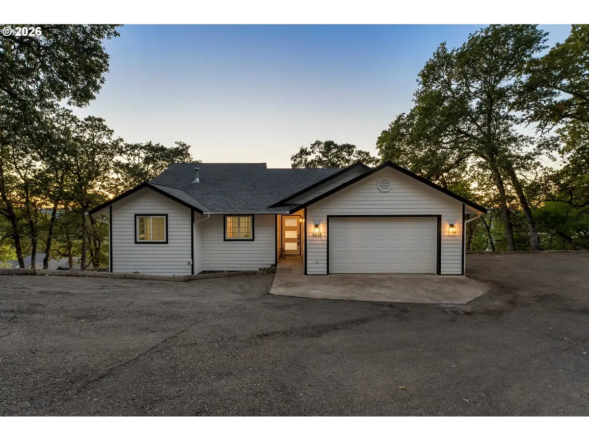 1485 SE PARKWOOD DR, Roseburg, OR 97470