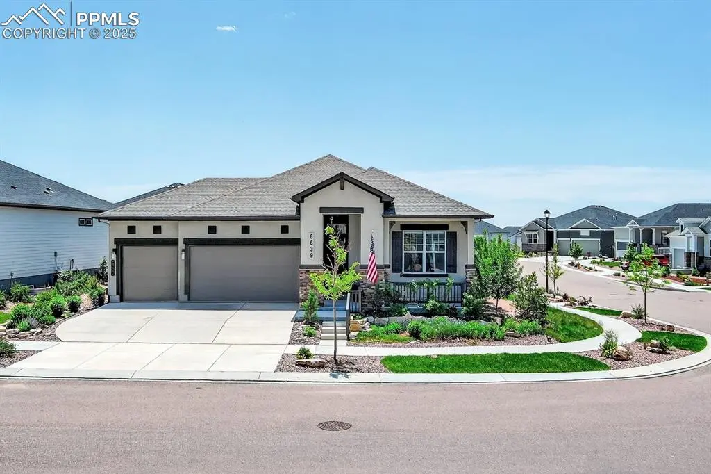 6639 Enclave Vista LOOP, Colorado Springs, CO 80924