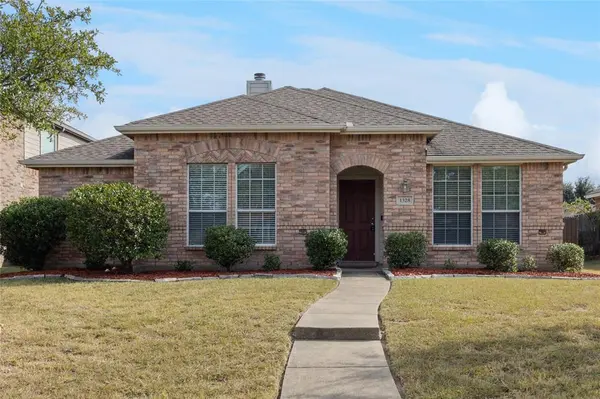 1328 Marvin Gardens, Lancaster, TX 75134