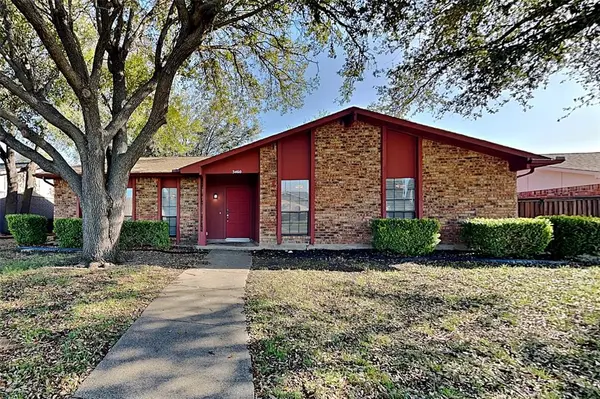 3460 Livingston Lane, Carrollton, TX 75007