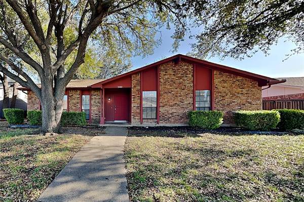 3460 Livingston Lane, Carrollton, TX 75007
