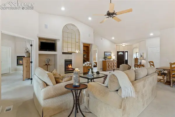 14401 Eagle Villa GRV, Colorado Springs, CO 80921