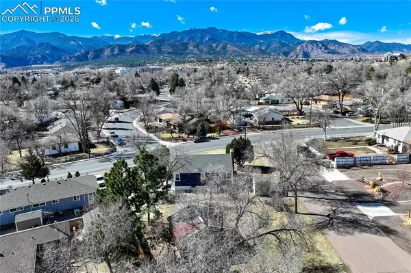 1611 Lorraine ST, Colorado Springs, CO 80905