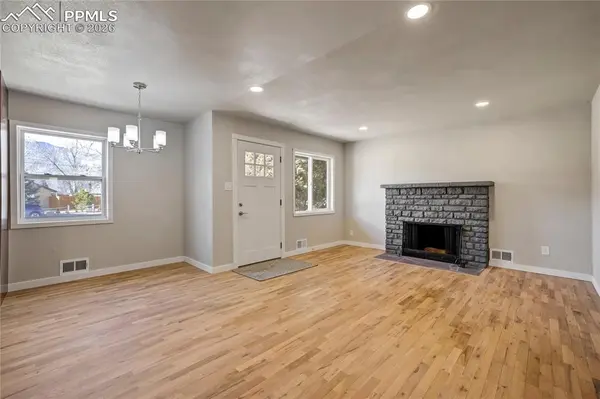 1611 Lorraine ST, Colorado Springs, CO 80905