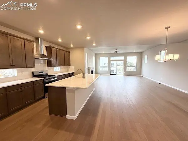 1738 Gold Hill Mesa DR, Colorado Springs, CO 80905