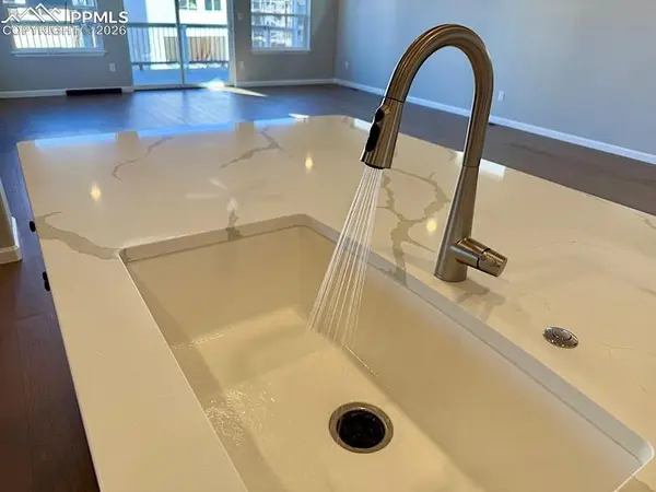 1738 Gold Hill Mesa DR, Colorado Springs, CO 80905